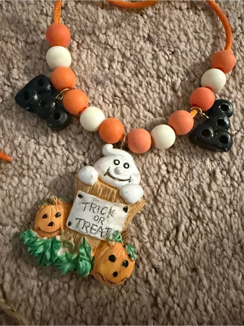 90s Cute Folk Style Kids Halloween Pumpkin & Candy Necklace Set